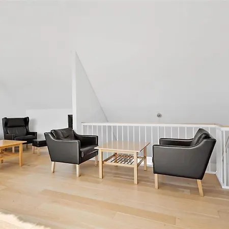 1714-romo-klokkelyngvej-14 Apartment