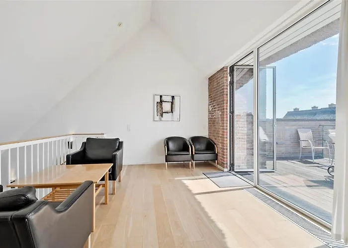 1714-romo-klokkelyngvej-14 Appartement *