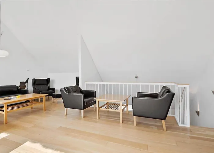 1714-romo-klokkelyngvej-14 Apartment